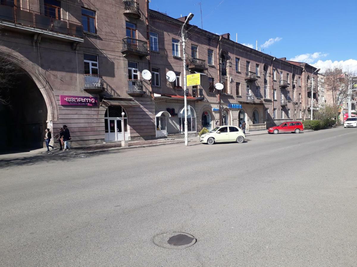 Srtashyan Apartments - Gorky Street Gyumri Esterno foto
